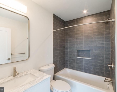 125 South Street - Photo Thumbnail 17