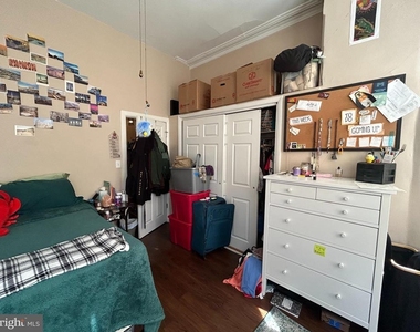 152 N 21st Street - Photo Thumbnail 6