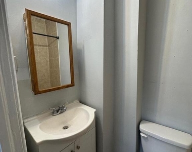 5900 Pine Street - Photo Thumbnail 6
