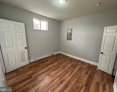 5900 Pine Street - Photo Thumbnail 2