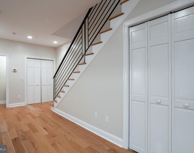 724 N 3rd Street - Photo Thumbnail 6