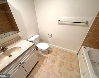 221 Race Street - Photo Thumbnail 13