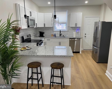 2151 E Stella Street - Photo Thumbnail 11