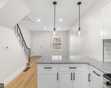 2151 E Stella Street - Photo Thumbnail 14