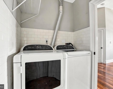 738 S 11th Street - Photo Thumbnail 13
