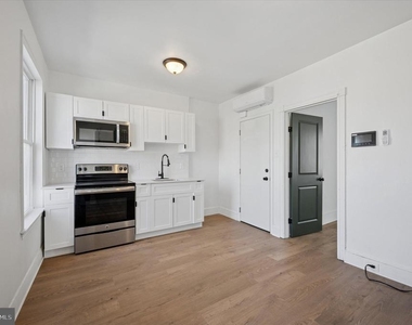 1217 N 28th Street - Photo Thumbnail 2