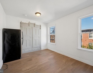 1217 N 28th Street - Photo Thumbnail 4