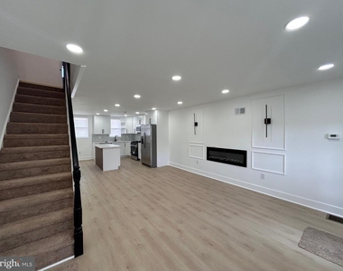 8033 Williams Avenue - Photo Thumbnail 4