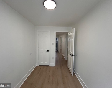 8033 Williams Avenue - Photo Thumbnail 18