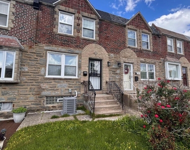 8033 Williams Avenue - Photo Thumbnail 2