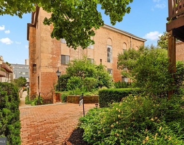 502 S 11th Street - Photo Thumbnail 21