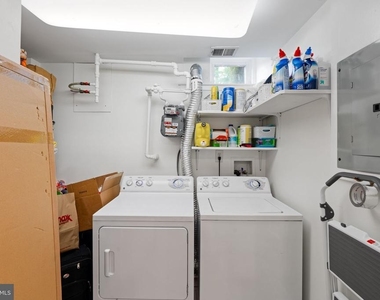 502 S 11th Street - Photo Thumbnail 11