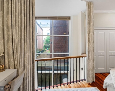 502 S 11th Street - Photo Thumbnail 14