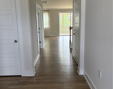 706 Barbour Farm Lane - Photo Thumbnail 1