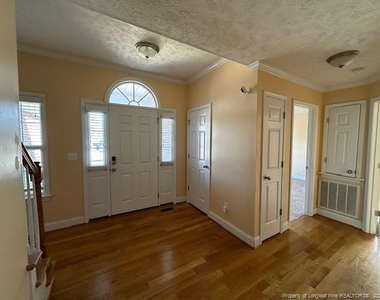 1920 Abbeydale Lane - Photo Thumbnail 6