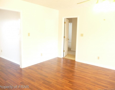 1191 Helmsley Drive - Photo Thumbnail 4
