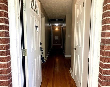 1914 Cherokee Drive - Photo Thumbnail 1