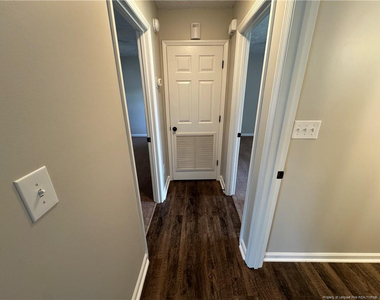 503 E 18th Street - Photo Thumbnail 14