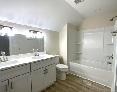 2421 Colgate Drive - Photo Thumbnail 10