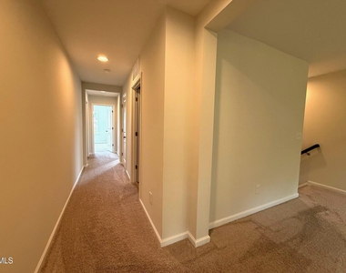 1037 Lakebrink Drive - Photo Thumbnail 20