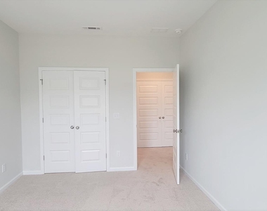 7809 Flatrock Park Drive - Photo Thumbnail 17