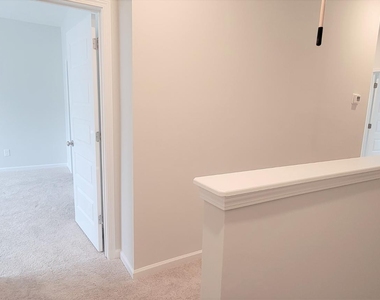 7809 Flatrock Park Drive - Photo Thumbnail 11