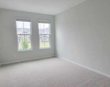 7809 Flatrock Park Drive - Photo Thumbnail 16