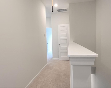7809 Flatrock Park Drive - Photo Thumbnail 10