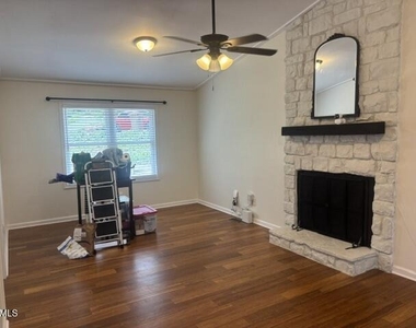 1437 Huntly Court - Photo Thumbnail 5