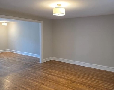107 N Narberth Avenue - Photo Thumbnail 6