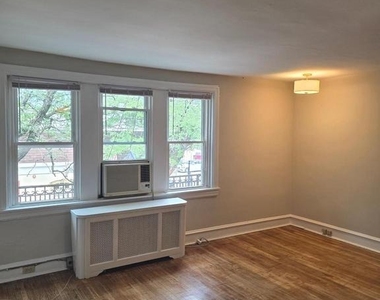 107 N Narberth Avenue - Photo Thumbnail 5