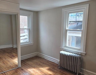 107 N Narberth Avenue - Photo Thumbnail 8
