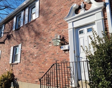 230 N Essex Avenue - Photo Thumbnail 1