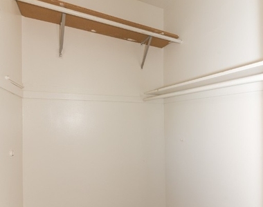 1415-17 W. Hutchinson - Photo Thumbnail 7