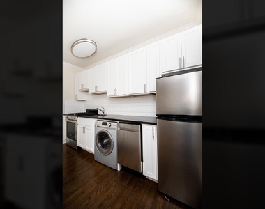 916-20 Greenbay Rd - Photo Thumbnail 2