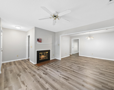 7926 Brown Bark Place - Photo Thumbnail 2
