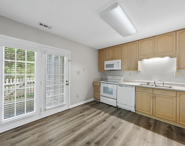7926 Brown Bark Place - Photo Thumbnail 17