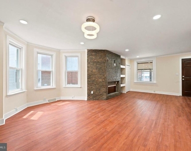 105 Jackson Avenue - Photo Thumbnail 2