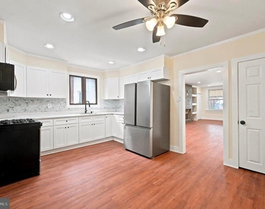 105 Jackson Avenue - Photo Thumbnail 5