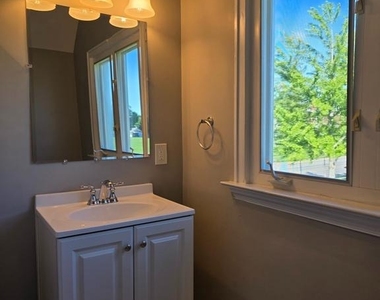 605 S Eagle Road - Photo Thumbnail 20