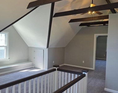 605 S Eagle Road - Photo Thumbnail 18