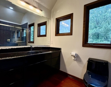 5820 Ten Springs Lane - Photo Thumbnail 23