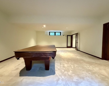 5820 Ten Springs Lane - Photo Thumbnail 26