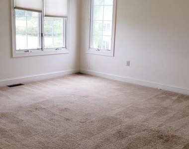 14 Hayworth Circle - Photo Thumbnail 15