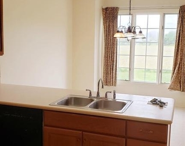 14 Hayworth Circle - Photo Thumbnail 6