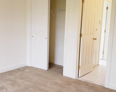 14 Hayworth Circle - Photo Thumbnail 24