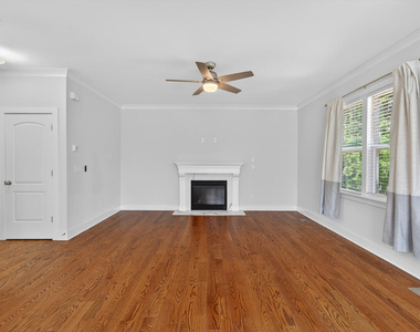 807 Cook Road - Photo Thumbnail 8