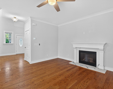 807 Cook Road - Photo Thumbnail 6