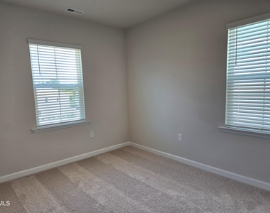 1106 Holding Village Way - Photo Thumbnail 21