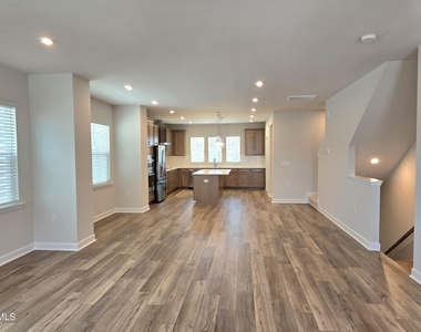 1106 Holding Village Way - Photo Thumbnail 4